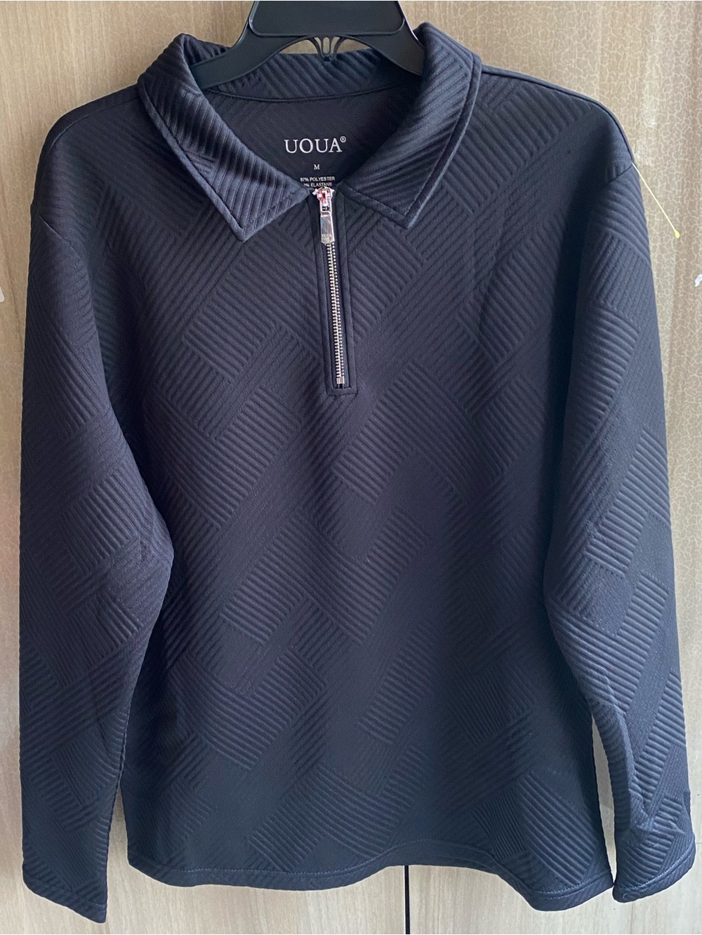 Size medium Men's Black Textured Half-Zip Sweater